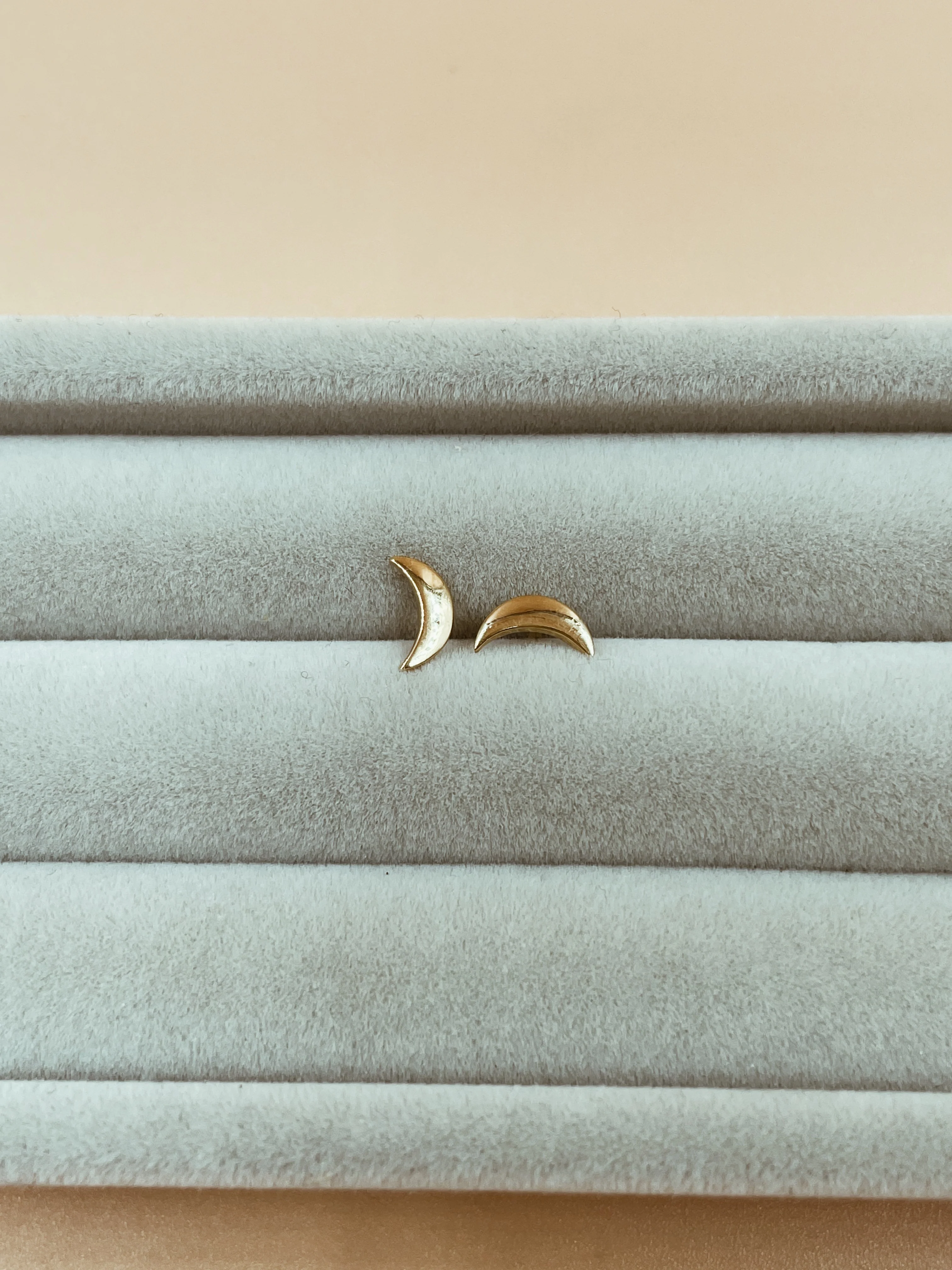 products.gallery.thumbnail_alt